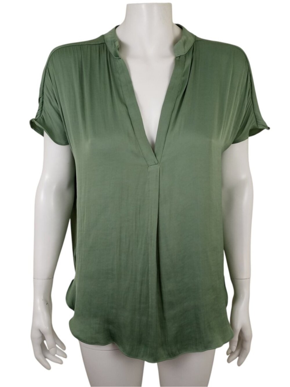 RESET by Jane ESME Silky Top Womens M Sage Olive Green Split V-Neck Short Sleeve